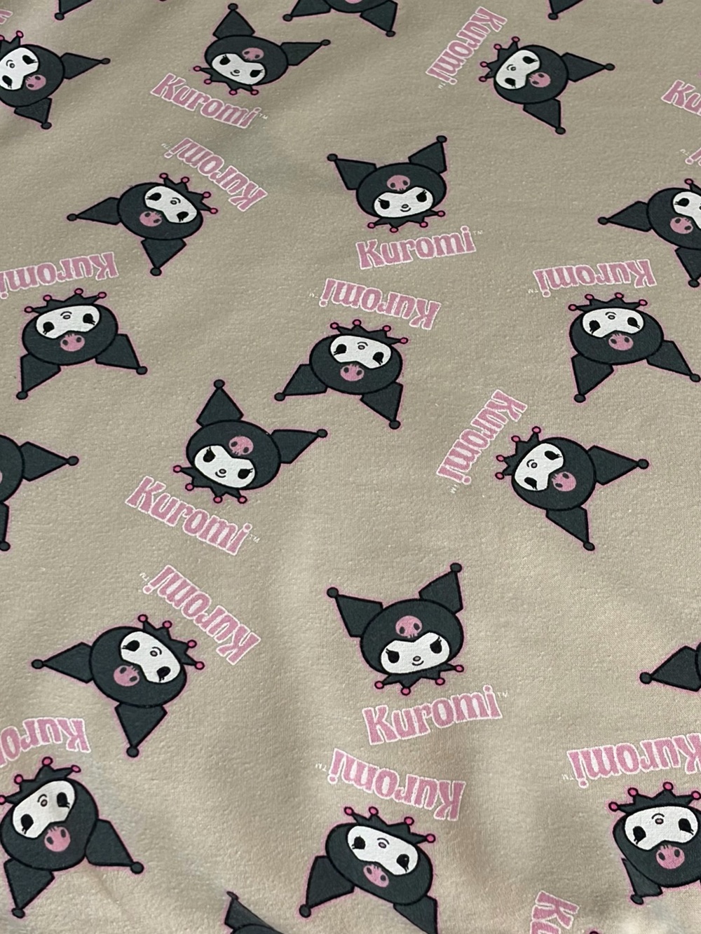 Kuromi Tan Sweatshirt - Picture 3 of 4